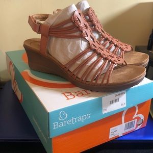 Baretraps Taren Sandals - brand new